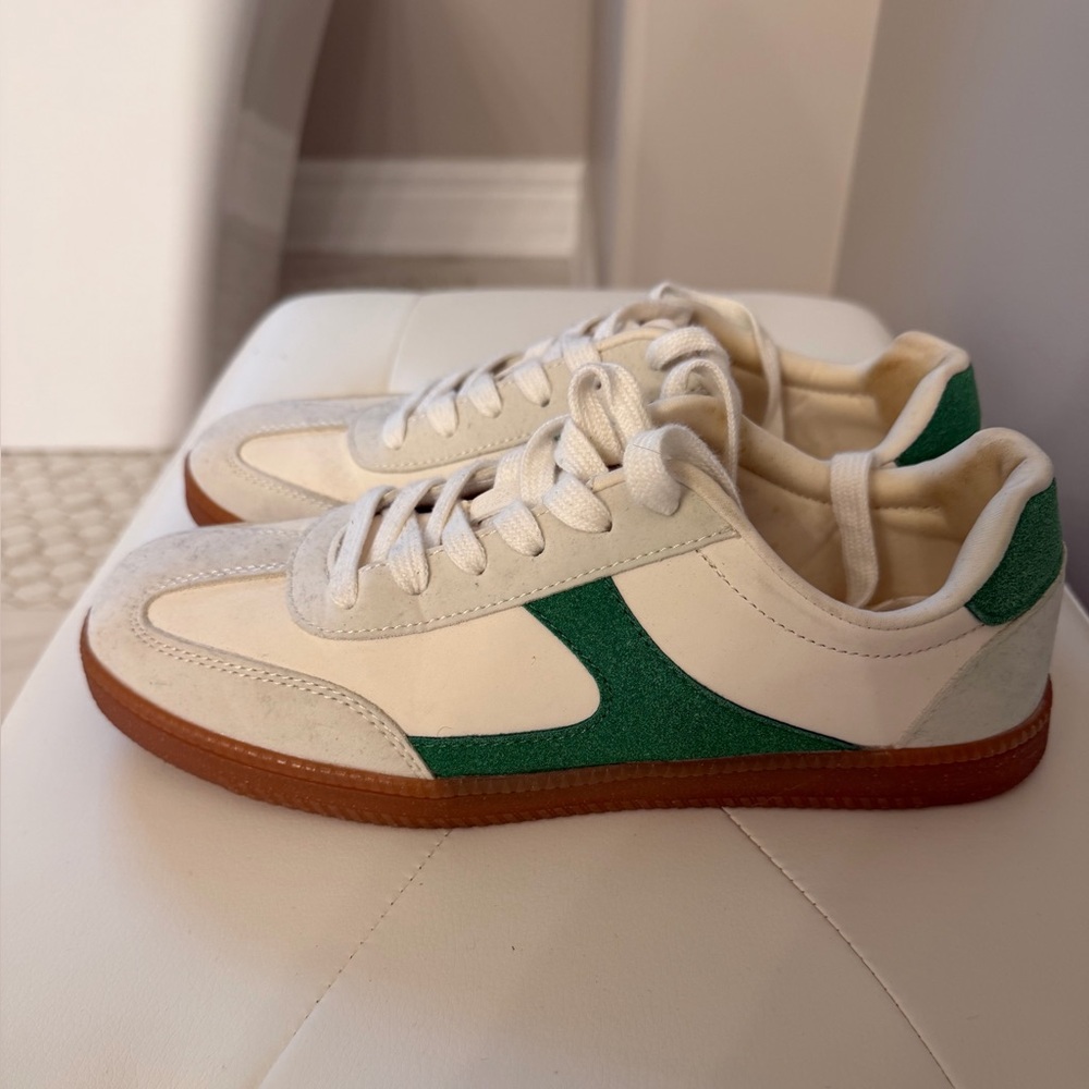 Throwback sneakers